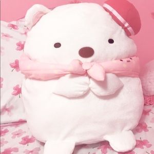 Meet your Posher, Phoebe